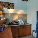Uma Manyar Sunset Villa